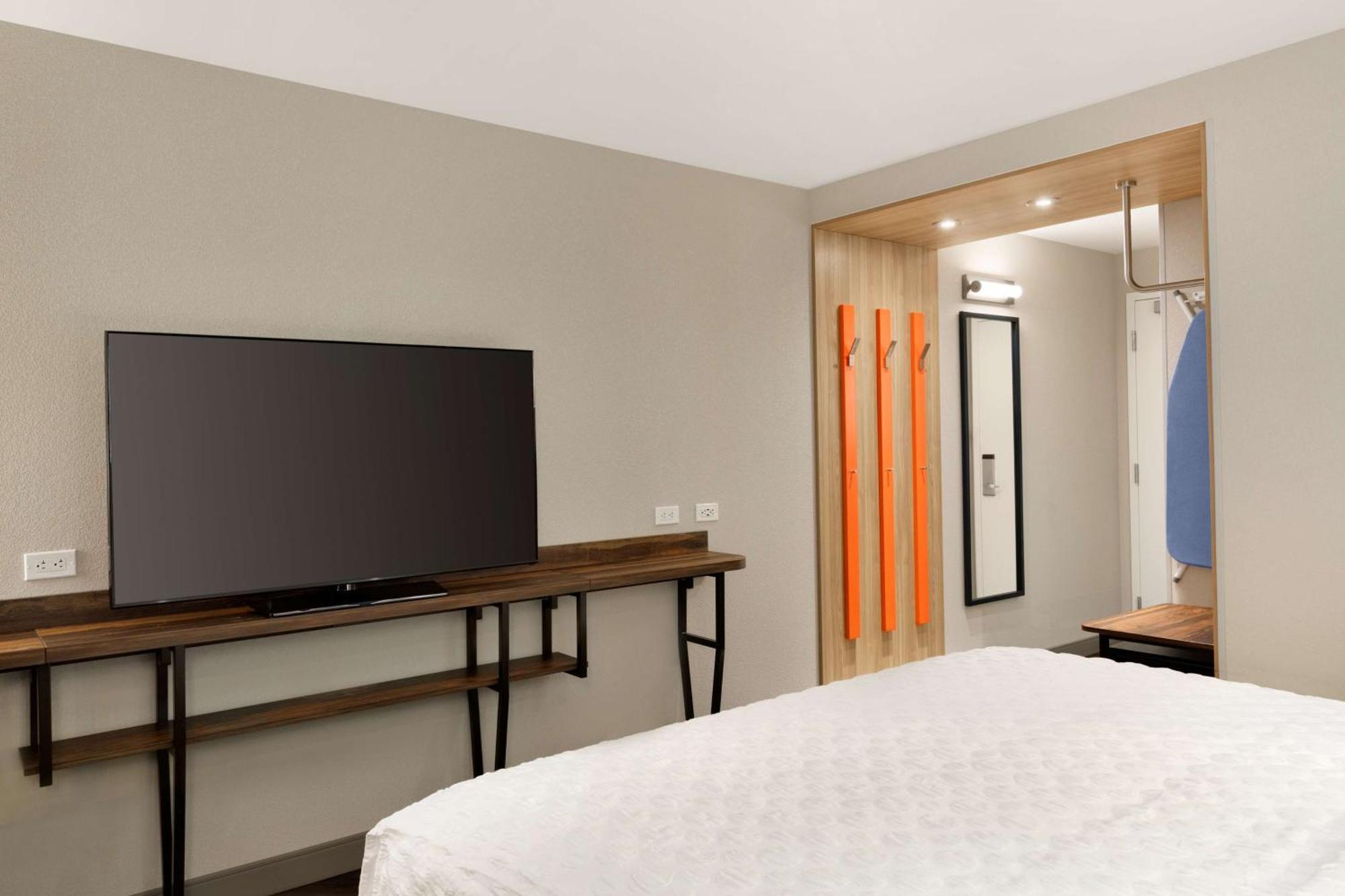 Tru By Hilton Las Vegas Airport Nv Екстер'єр фото
